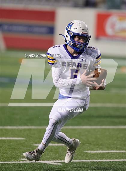Thumbnail 1 in Spring Hill vs. Rector (AAA 8 Man Final) photogallery.