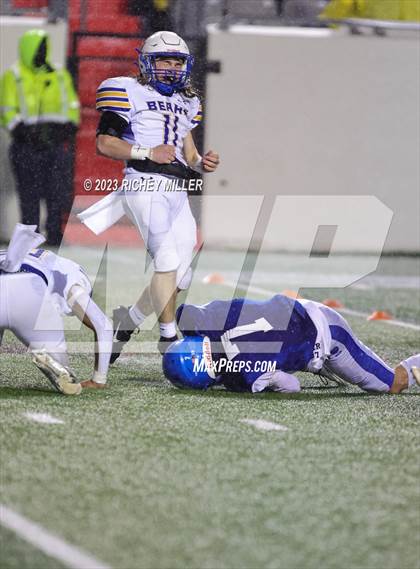 Thumbnail 2 in Spring Hill vs. Rector (AAA 8 Man Final) photogallery.
