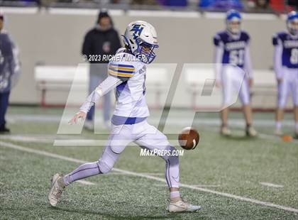 Thumbnail 1 in Spring Hill vs. Rector (AAA 8 Man Final) photogallery.