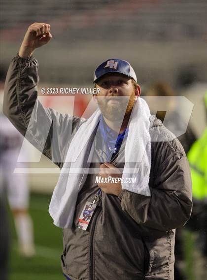 Thumbnail 1 in Spring Hill vs. Rector (AAA 8 Man Final) photogallery.