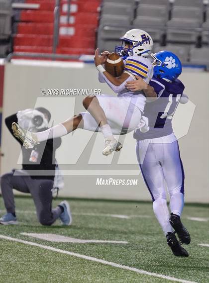 Thumbnail 2 in Spring Hill vs. Rector (AAA 8 Man Final) photogallery.