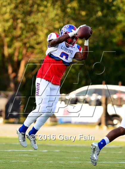 Thumbnail 3 in Cleveland @ Soddy Daisy photogallery.