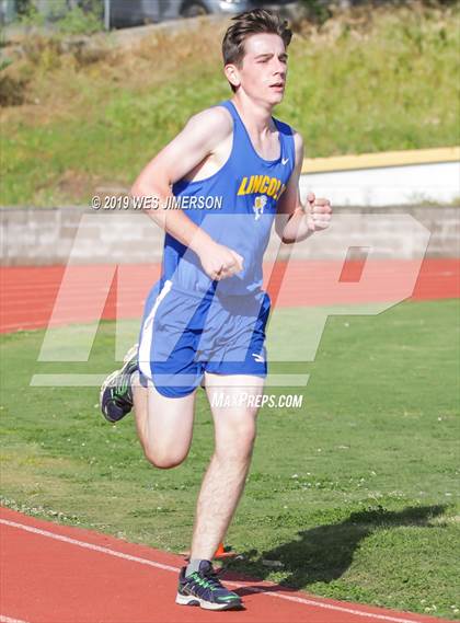 Thumbnail 3 in FVL Championships (100, 200, 400, 800 Meter) photogallery.