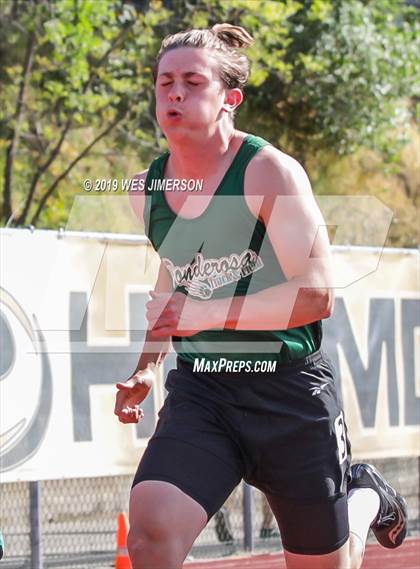 Thumbnail 2 in FVL Championships (100, 200, 400, 800 Meter) photogallery.