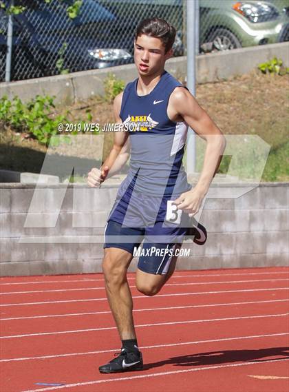 Thumbnail 2 in FVL Championships (100, 200, 400, 800 Meter) photogallery.