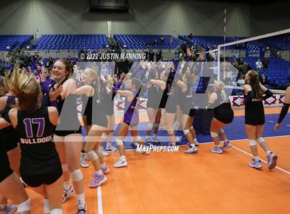 Thumbnail 2 in Fayetteville vs. Southside (AAA 6A State Final) photogallery.