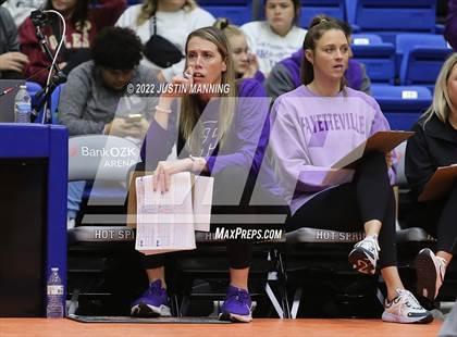 Thumbnail 2 in Fayetteville vs. Southside (AAA 6A State Final) photogallery.