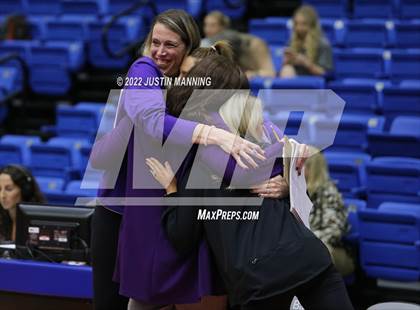 Thumbnail 3 in Fayetteville vs. Southside (AAA 6A State Final) photogallery.