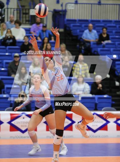Thumbnail 1 in Fayetteville vs. Southside (AAA 6A State Final) photogallery.