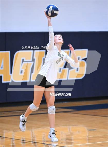 Thumbnail 3 in JV: Bourgade Catholic vs. Gilbert Christian photogallery.