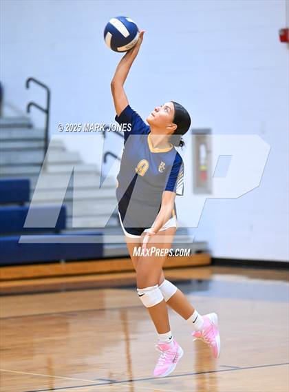 Thumbnail 1 in JV: Bourgade Catholic vs. Gilbert Christian photogallery.