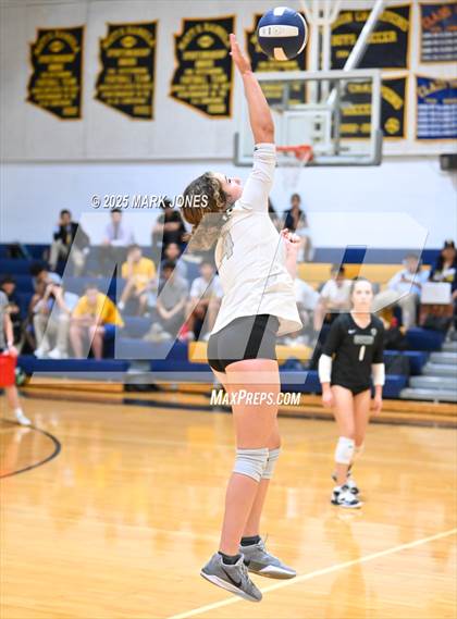 Thumbnail 1 in JV: Bourgade Catholic vs. Gilbert Christian photogallery.