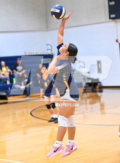 Thumbnail 2 in JV: Bourgade Catholic vs. Gilbert Christian photogallery.