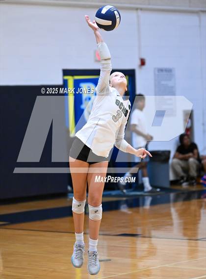 Thumbnail 1 in JV: Bourgade Catholic vs. Gilbert Christian photogallery.