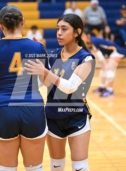 Thumbnail 3 in JV: Bourgade Catholic vs. Gilbert Christian photogallery.