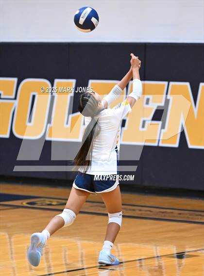 Thumbnail 3 in JV: Bourgade Catholic vs. Gilbert Christian photogallery.