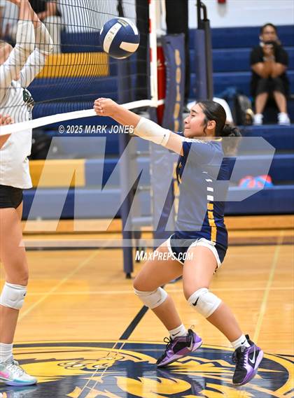 Thumbnail 3 in JV: Bourgade Catholic vs. Gilbert Christian photogallery.