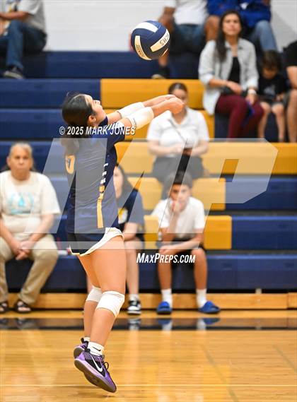 Thumbnail 1 in JV: Bourgade Catholic vs. Gilbert Christian photogallery.