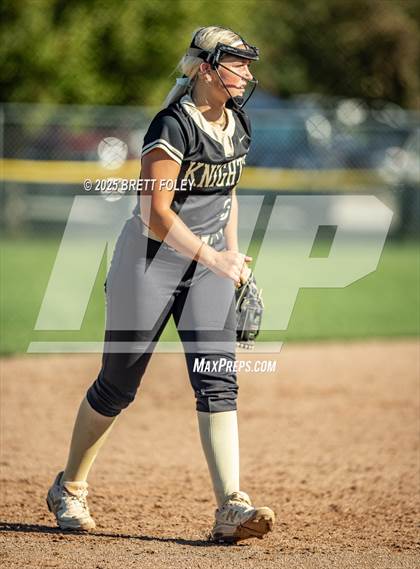 Thumbnail 3 in Millard North vs. Lincoln Southeast photogallery.