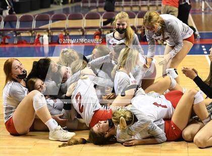 Thumbnail 1 in Eaton vs. Sterling (CHSAA 3A Final) photogallery.