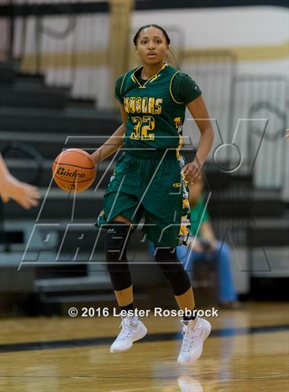 Thumbnail 3 in Poth vs. Cole (3A Area Playoffs) photogallery.