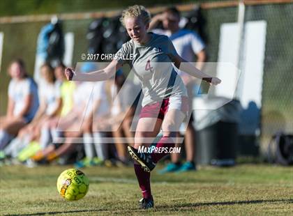 Thumbnail 3 in Dobyns-Bennett @ Sullivan South photogallery.