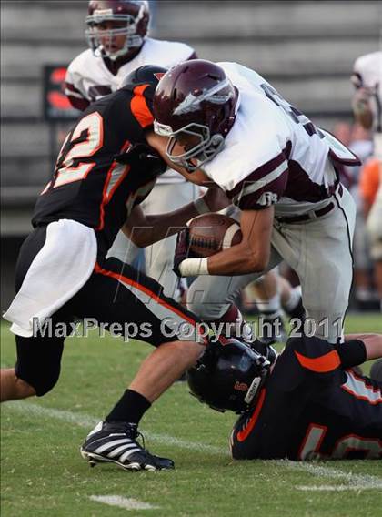 Thumbnail 2 in Dobyns-Bennett @ Clinton photogallery.