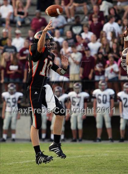Thumbnail 1 in Dobyns-Bennett @ Clinton photogallery.