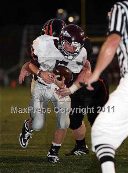 Thumbnail 2 in Dobyns-Bennett @ Clinton photogallery.