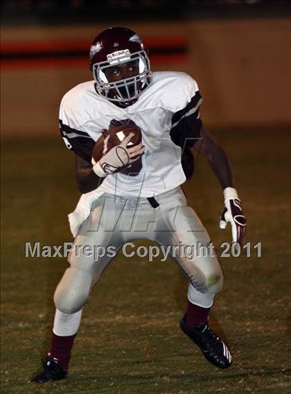 Thumbnail 2 in Dobyns-Bennett @ Clinton photogallery.