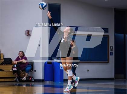 Thumbnail 1 in Baldwin vs Mililani (HHSAA Division 1 Quarterfinal) photogallery.