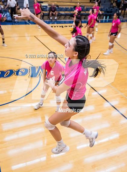 Thumbnail 3 in Baldwin vs Mililani (HHSAA Division 1 Quarterfinal) photogallery.