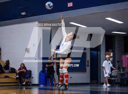 Thumbnail 1 in Baldwin vs Mililani (HHSAA Division 1 Quarterfinal) photogallery.