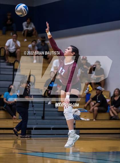 Thumbnail 1 in Baldwin vs Mililani (HHSAA Division 1 Quarterfinal) photogallery.
