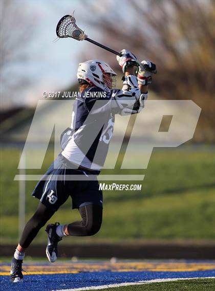 Thumbnail 1 in Lake Oswego @ Eagle photogallery.