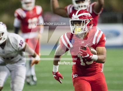 Thumbnail 2 in Bishop Gorman @ Mater Dei photogallery.
