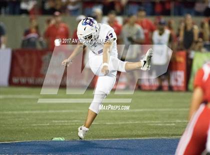 Thumbnail 2 in Bishop Gorman @ Mater Dei photogallery.