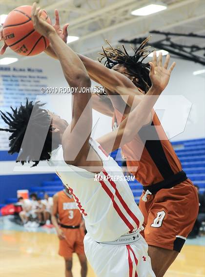 Thumbnail 3 in Dobie vs. Judson (McDonald's Texas Invitational) photogallery.