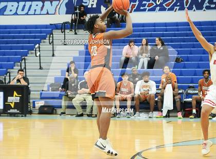 Thumbnail 2 in Dobie vs. Judson (McDonald's Texas Invitational) photogallery.