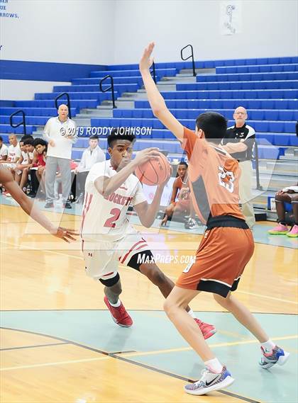 Thumbnail 3 in Dobie vs. Judson (McDonald's Texas Invitational) photogallery.