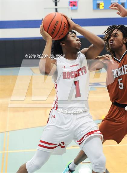 Thumbnail 3 in Dobie vs. Judson (McDonald's Texas Invitational) photogallery.