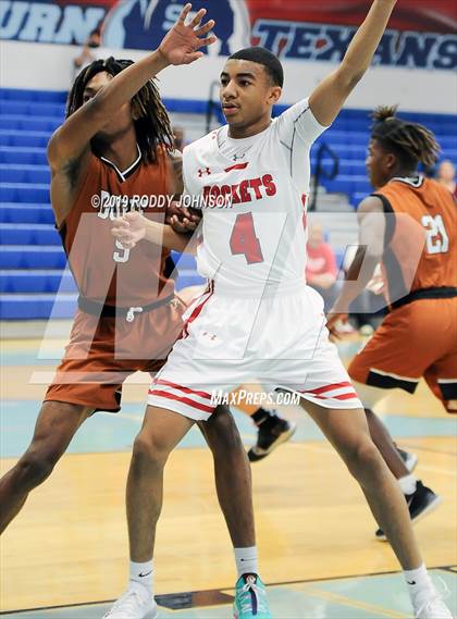Thumbnail 1 in Dobie vs. Judson (McDonald's Texas Invitational) photogallery.
