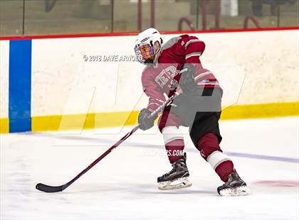 Thumbnail 2 in The Gunnery vs  Phillips Exeter Academy (Exeter Invitational) photogallery.