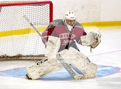 Thumbnail 2 in The Gunnery vs  Phillips Exeter Academy (Exeter Invitational) photogallery.