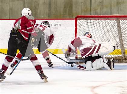 Thumbnail 1 in The Gunnery vs  Phillips Exeter Academy (Exeter Invitational) photogallery.