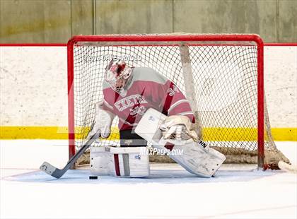 Thumbnail 2 in The Gunnery vs  Phillips Exeter Academy (Exeter Invitational) photogallery.