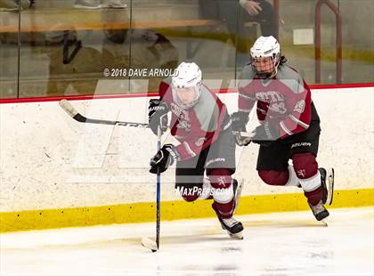 Thumbnail 1 in The Gunnery vs  Phillips Exeter Academy (Exeter Invitational) photogallery.