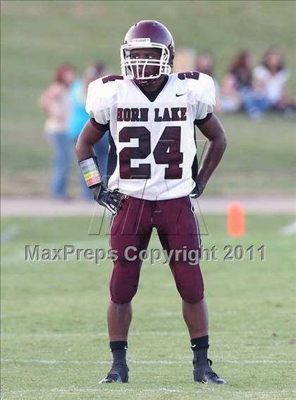 Thumbnail 3 in Munford vs. Horn Lake photogallery.