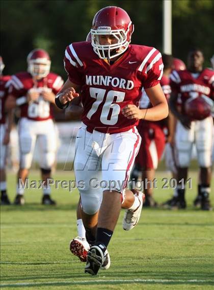 Thumbnail 3 in Munford vs. Horn Lake photogallery.