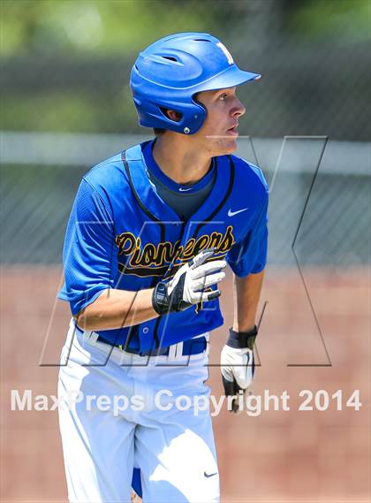 Thumbnail 3 in Boswell vs. Byron Nelson (UIL 4A Region 1 Bi-District Playoff) photogallery.